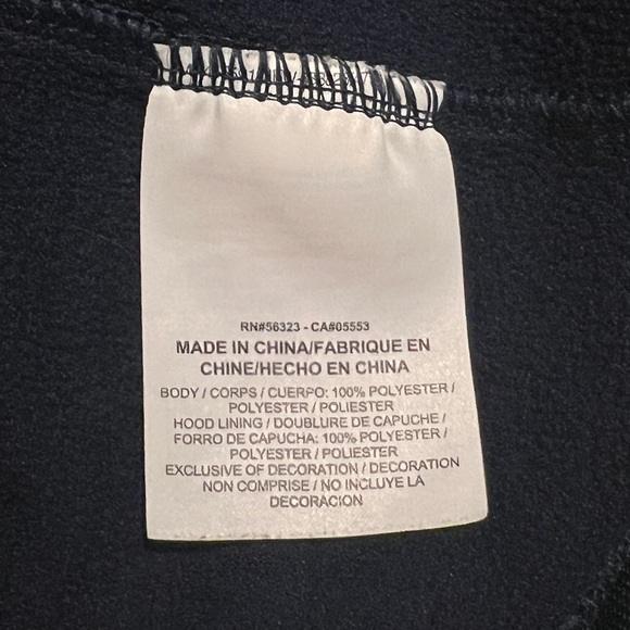 Nike Youth L Therma-fit Polyester hoodie with white accents and swoosh - Picture 7 of 8